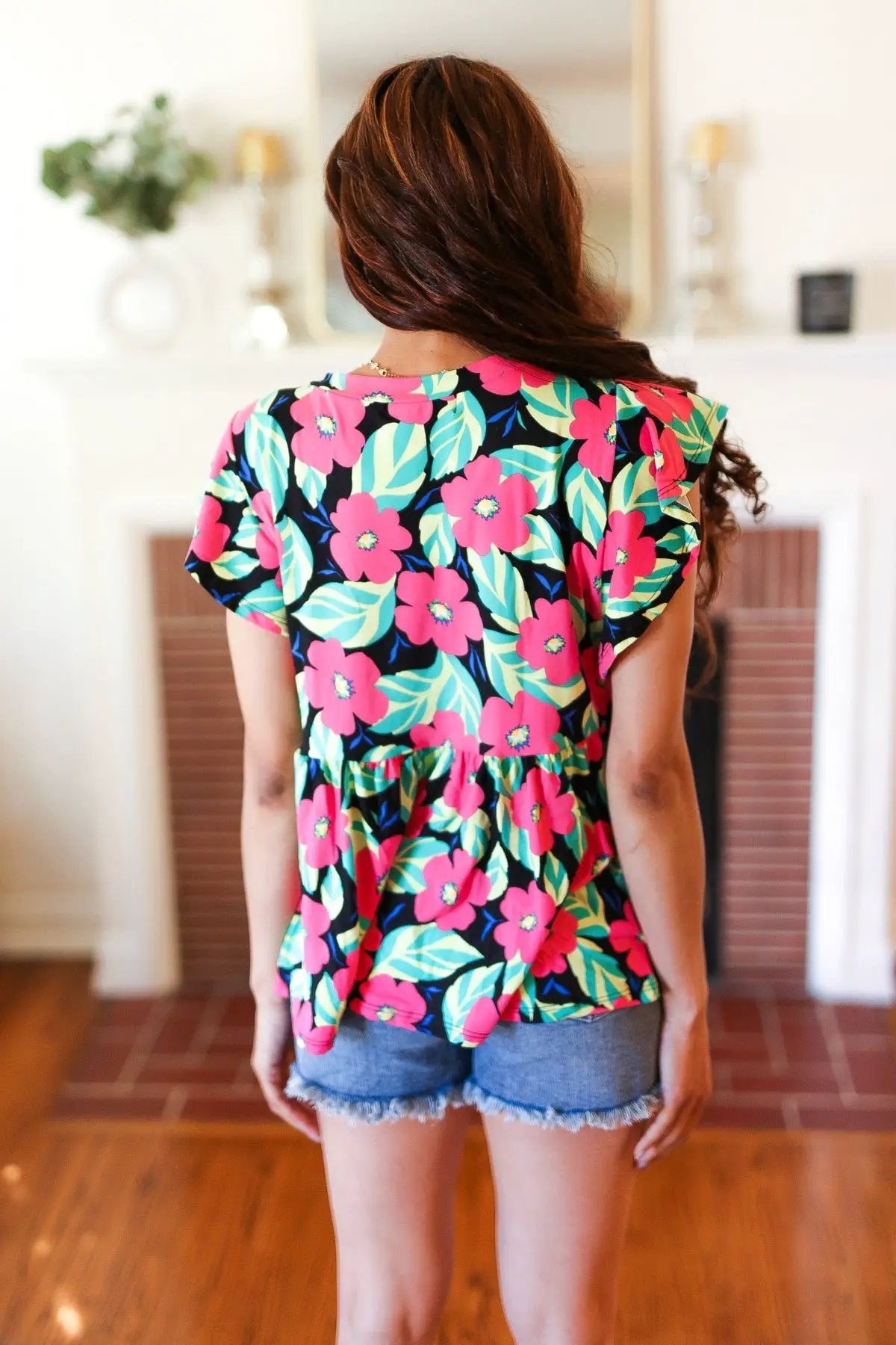 Black & Pink Floral Ruffle Short Sleeve Babydoll Top by Haptics