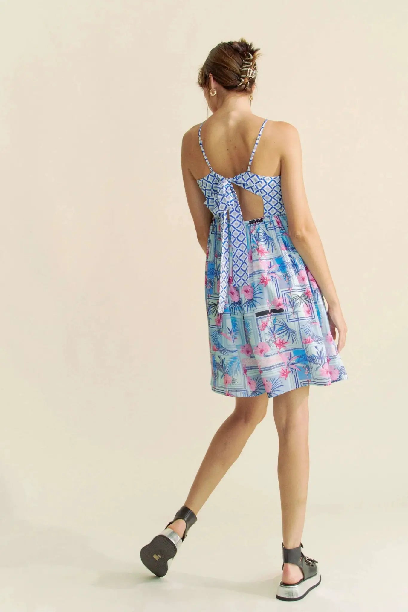 Davi & Dani Tropical Floral Geo Print Tie Back Tube Top Romper by Trendsi
