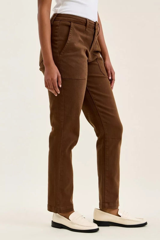 Judy Blue High Waist Aurora Weekender Jeans with Knee Darts C Mahogany - Bitsy Gypsy Boutique
