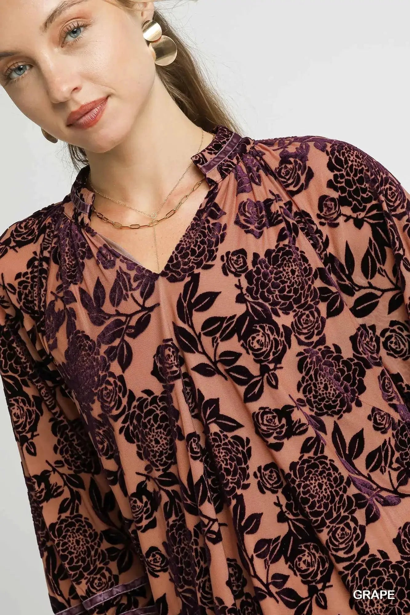 Umgee Floral Velvet Blouse with Balloon Sleeves by Trendsi