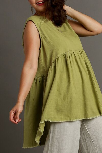 Umgee Full Size Raw Hem Linen Round Neck Sleeveless Top Plus Size - Bitsy Gypsy Boutique