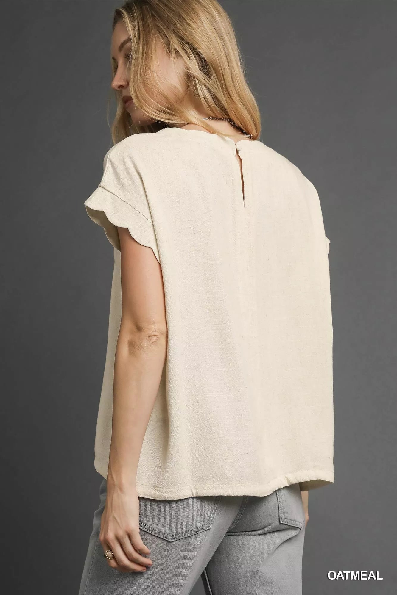 Umgee Linen Scalloped Round Neck Top - Bitsy Gypsy Boutique