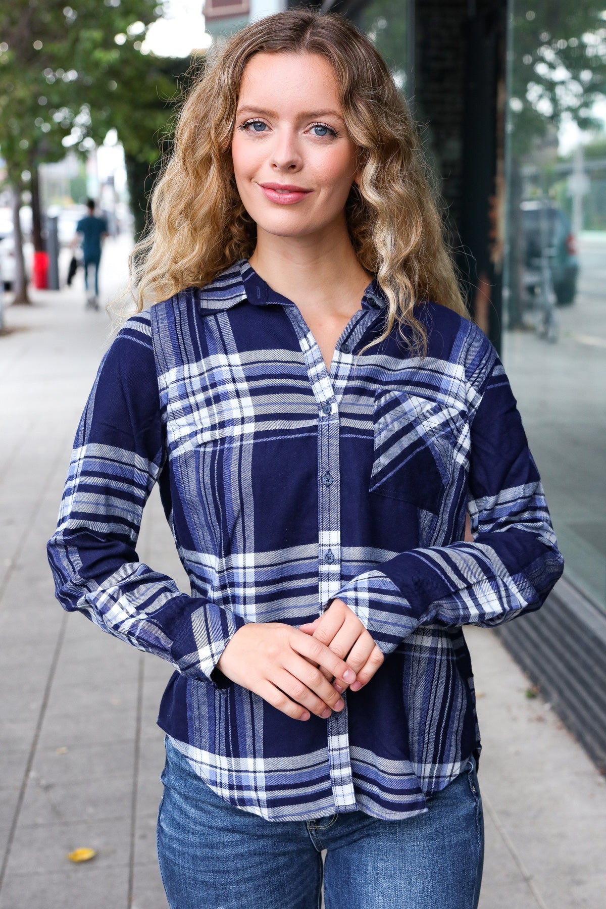 Casual Chic Blue Plaid Button Down Long Sleeve Top