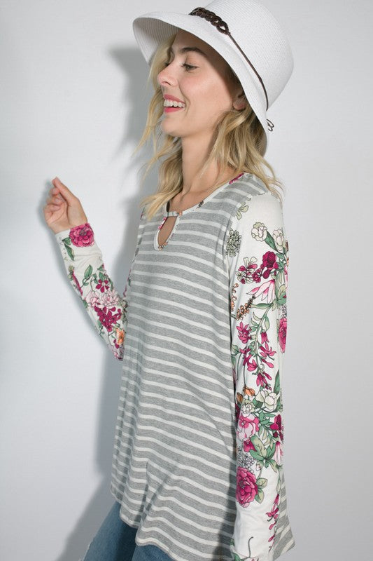 STRIPE FLORAL MIXED KEY HOLE ROUND NECK TUNIC TOP