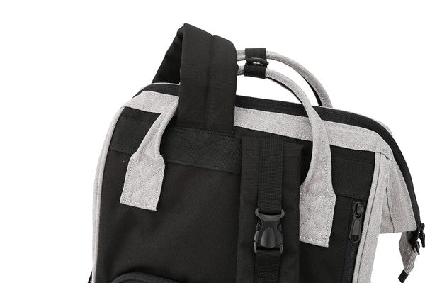 TRAVEL BACKPACK MULTIPLE PICKET DESIGN