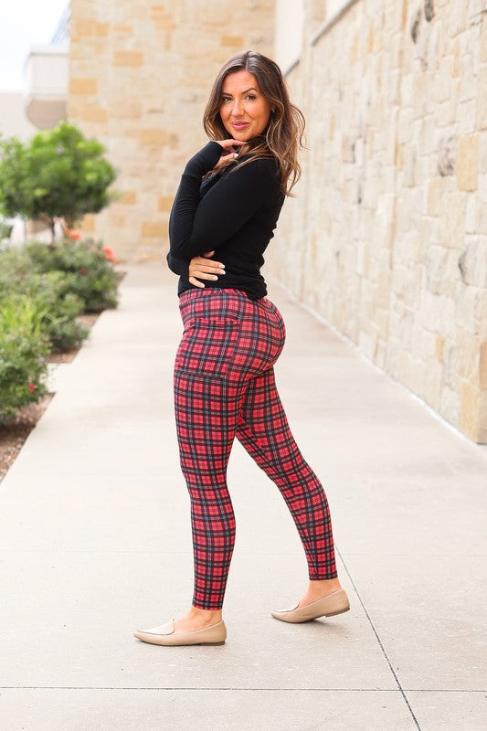 The Holly Plaid Leggings Round 1