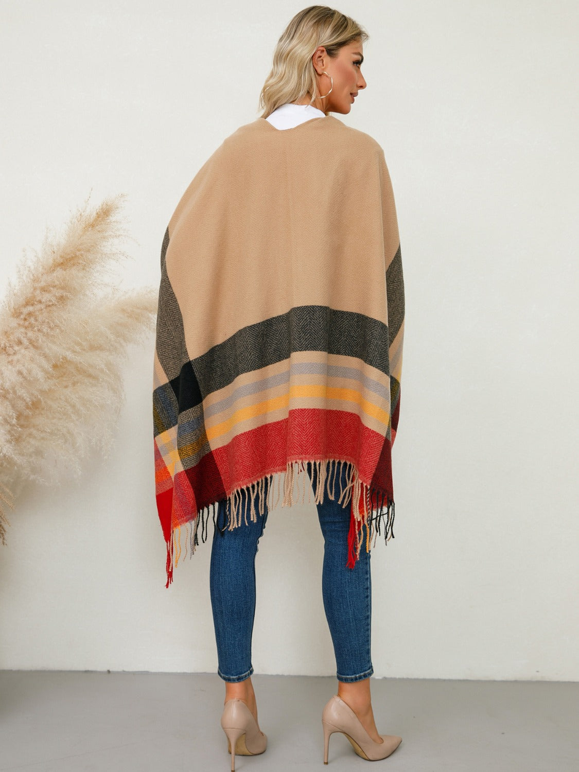 Fringe Contrast Plaid Poncho