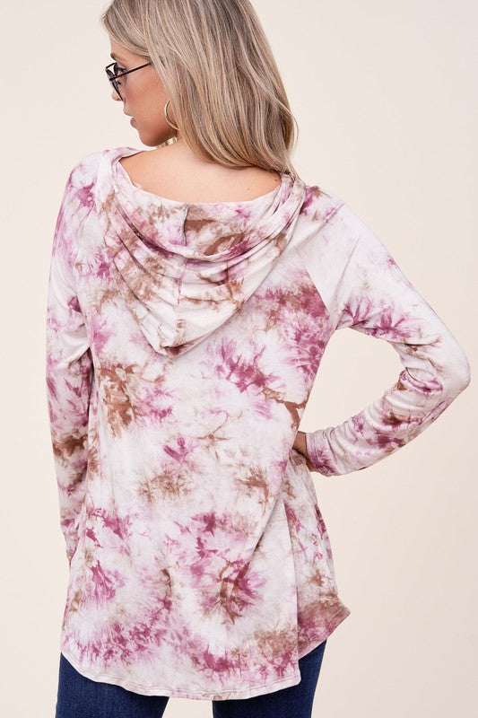 TIE DYE HOODIE HIGH LOW PLUS TOP