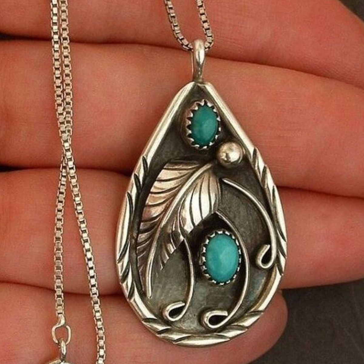 Alloy Artificial Turquoise Teardrop Pendant Necklace - Bitsy Gypsy Boutique