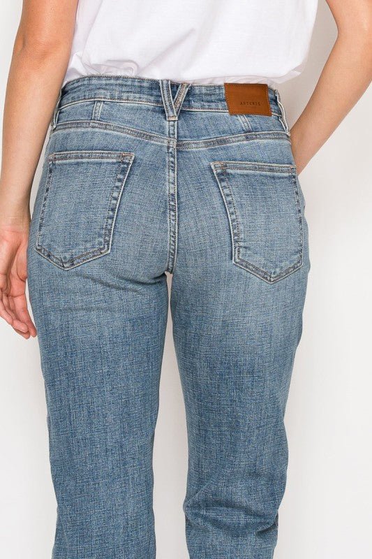 AT2102BFM - MID RISE MODERN BOYFRIEND JEANS - Bitsy Gypsy Boutique