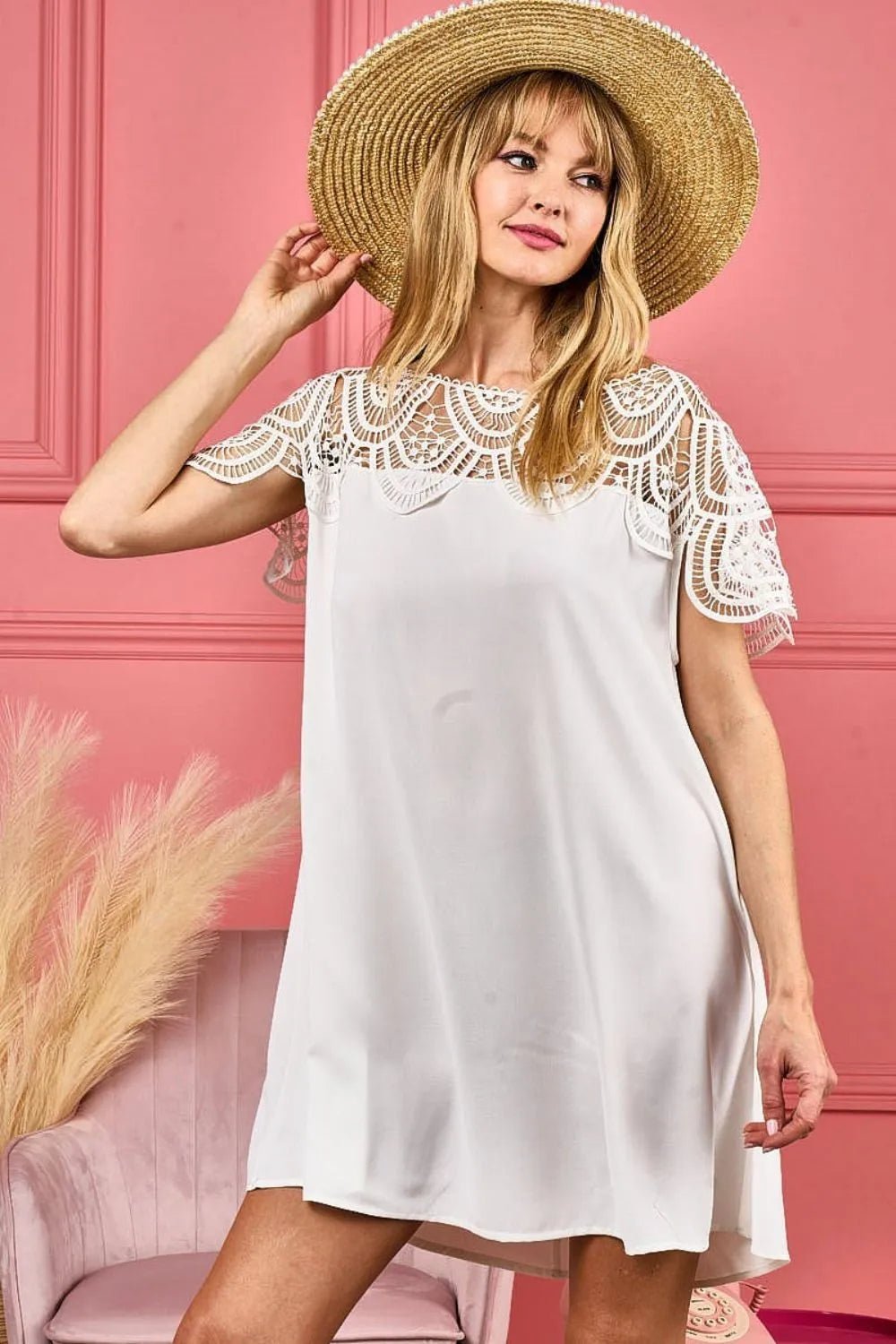 BiBi Crochet Lace Yoke Detailed Wrinkled Top - Bitsy Gypsy Boutique