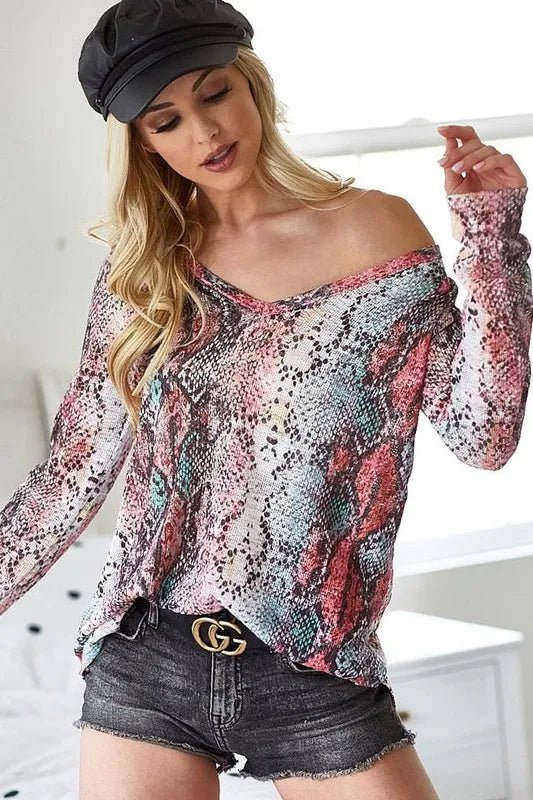 BiBi Snakeskin Print Low Gauge Hacci V Neck Top - Bitsy Gypsy Boutique