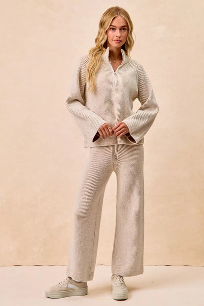 BiBi Two Tone Rib Texured Knit Collared Top with Zip Up - Bitsy Gypsy Boutique