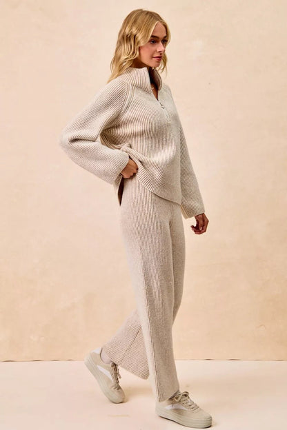 BiBi Two Tone Rib Texured Knit Collared Top with Zip Up - Bitsy Gypsy Boutique