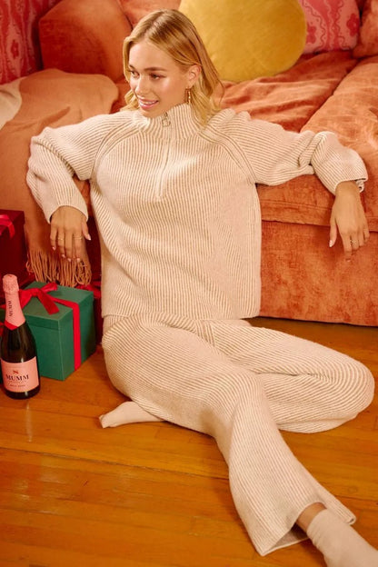 BiBi Two Tone Rib Texured Knit Collared Top with Zip Up - Bitsy Gypsy Boutique