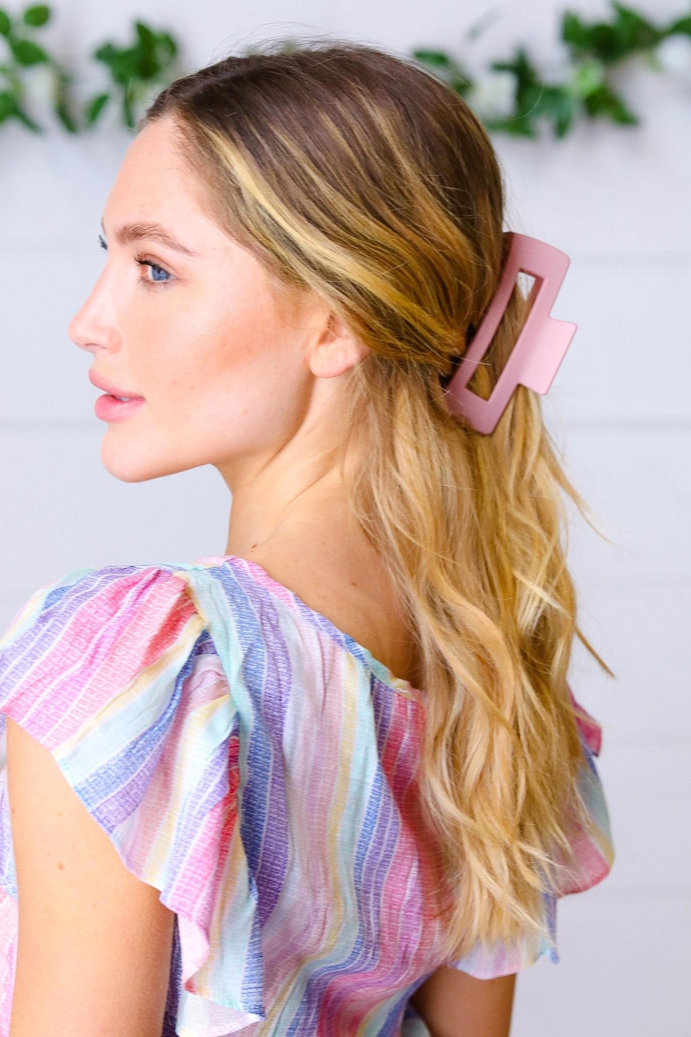 Blush Classic Big Hair Claw - Bitsy Gypsy Boutique