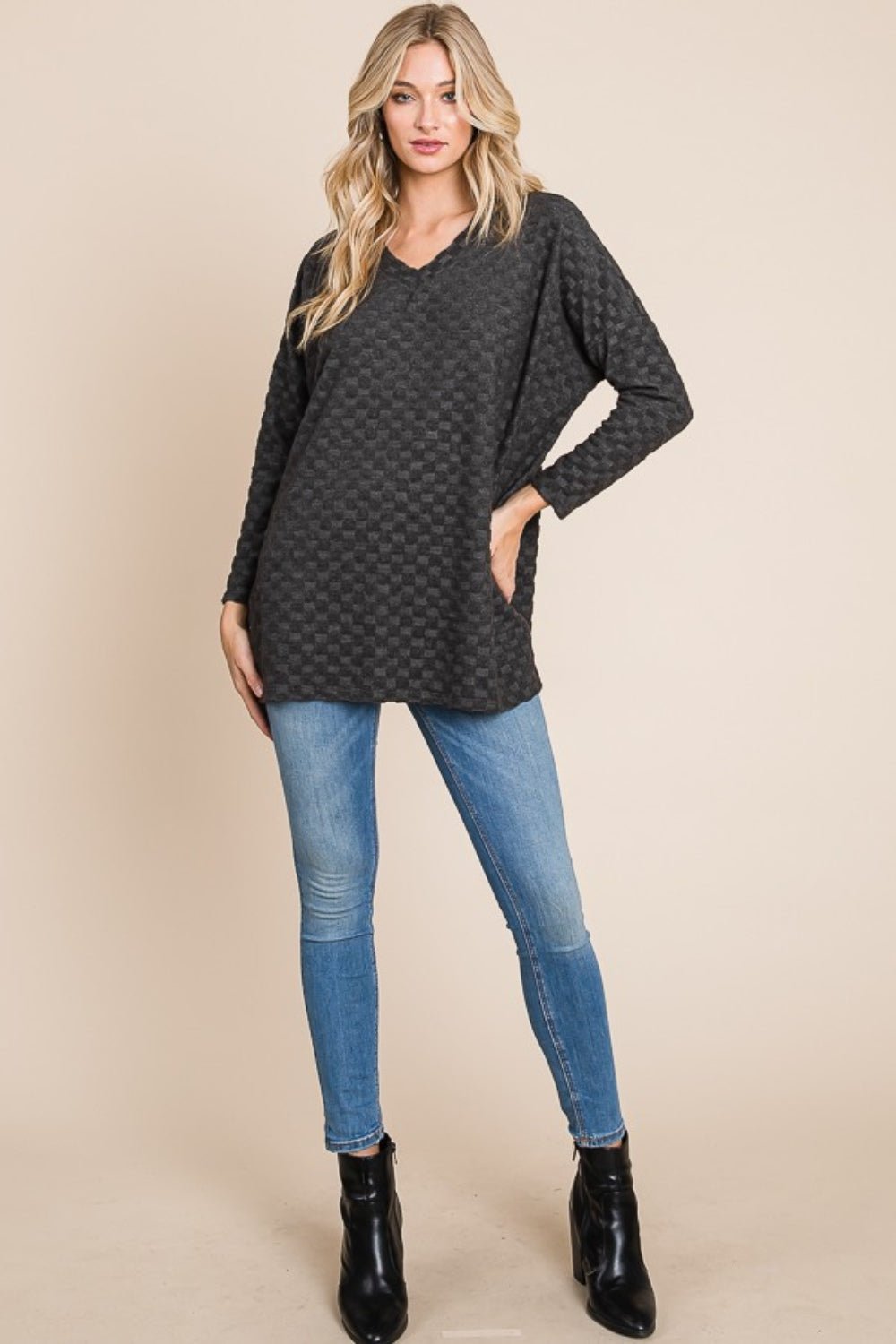 BOMBOM Checkered Long Sleeve V - Neck T - Shirt - Bitsy Gypsy Boutique