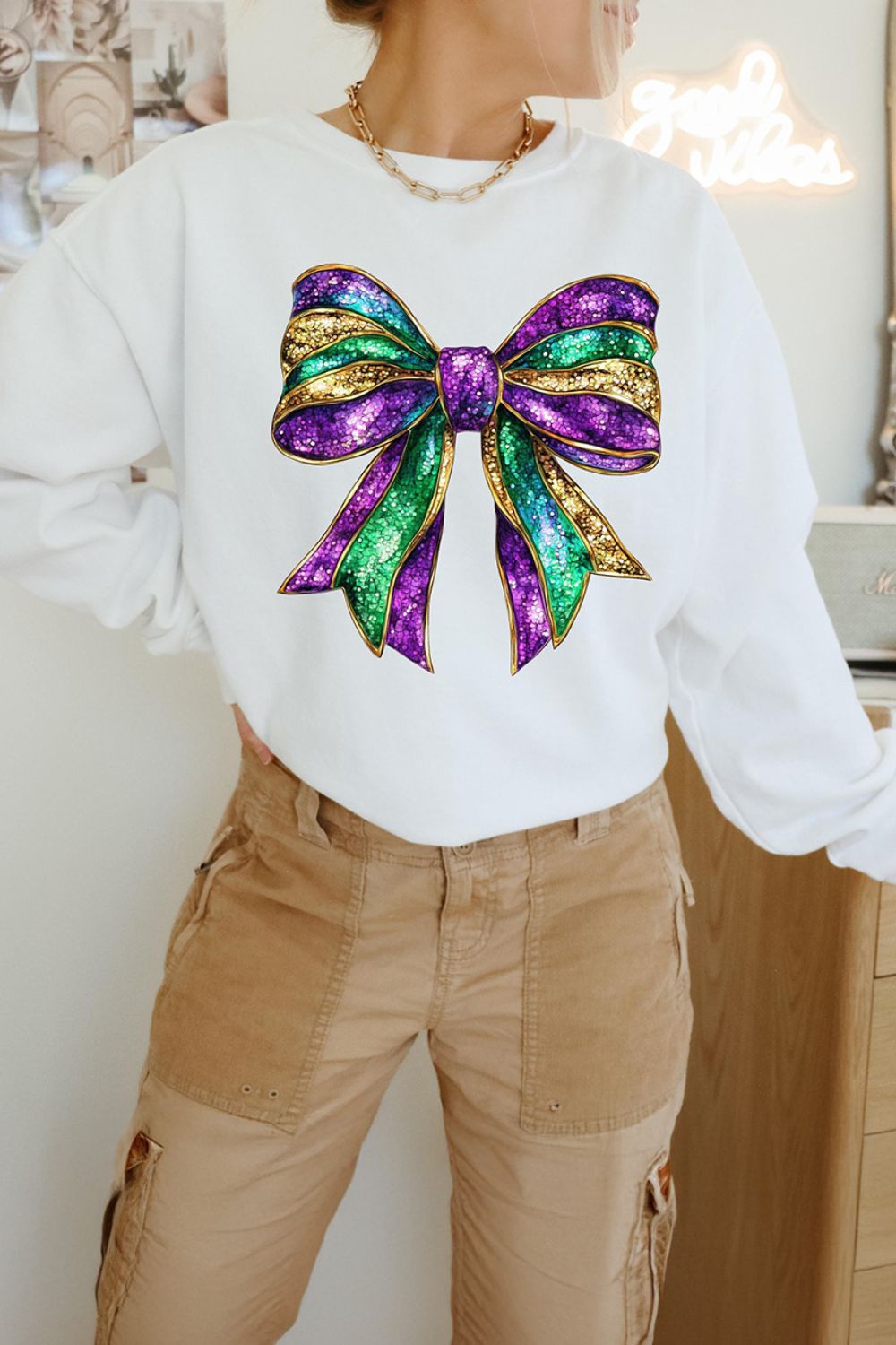 Bow Round Neck Long Sleeve Sweatshirt - Bitsy Gypsy Boutique