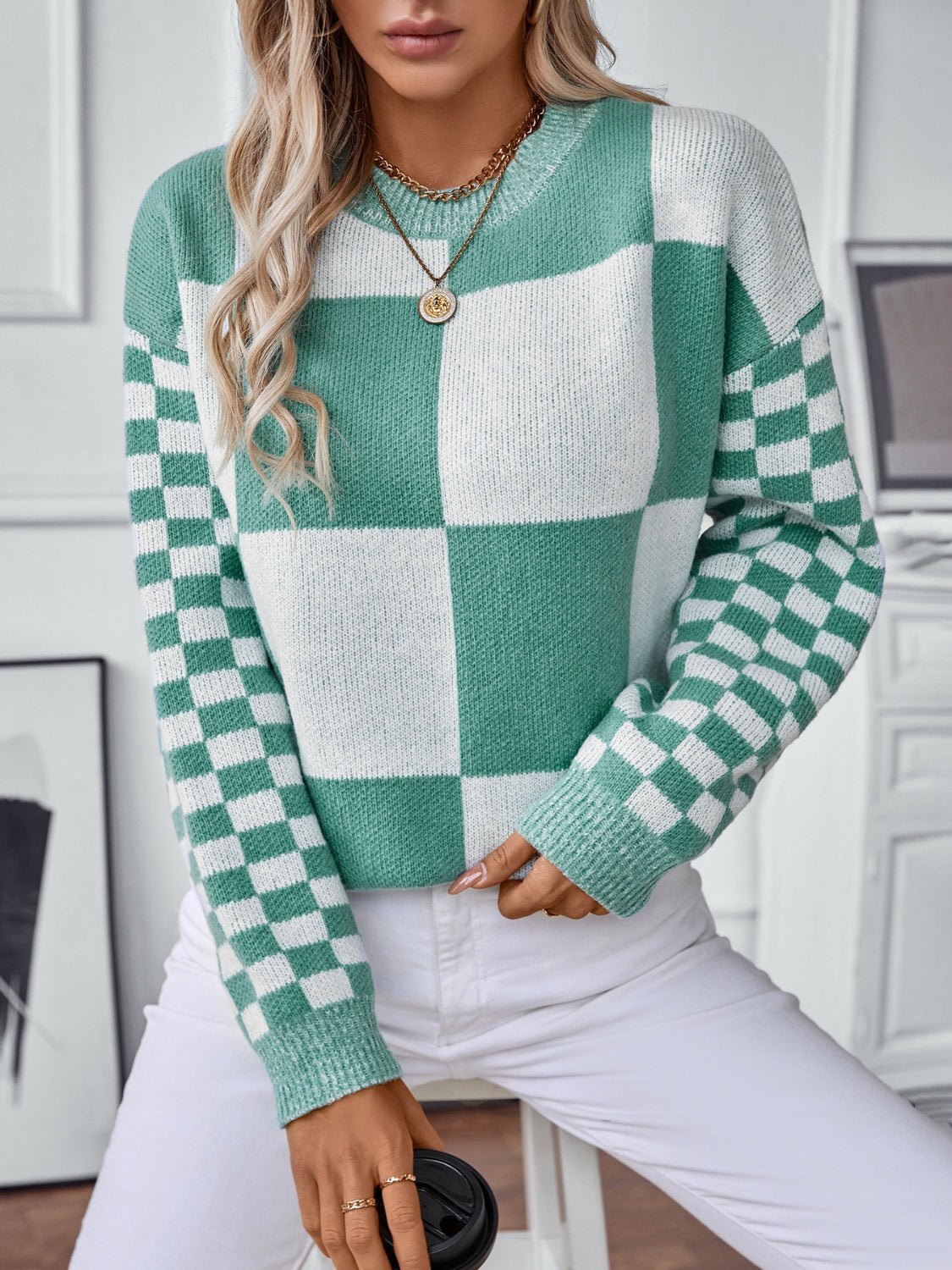 Color Block Round Neck Long Sleeve Sweater - Bitsy Gypsy Boutique