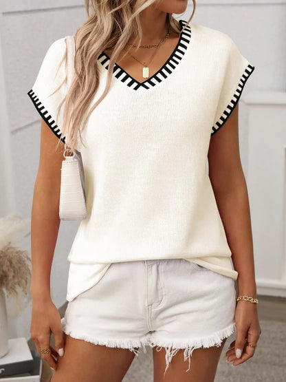 Contrast Trim V - Neck Short Sleeve Knit Top - Bitsy Gypsy Boutique
