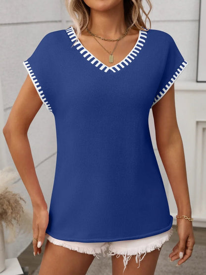 Contrast Trim V - Neck Short Sleeve Knit Top - Bitsy Gypsy Boutique