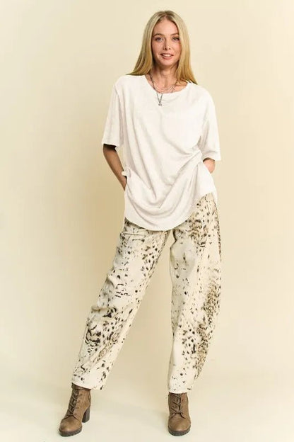 Davi & Dani Short Sleeve Side Slit T-Shirt with Pockets - Bitsy Gypsy Boutique