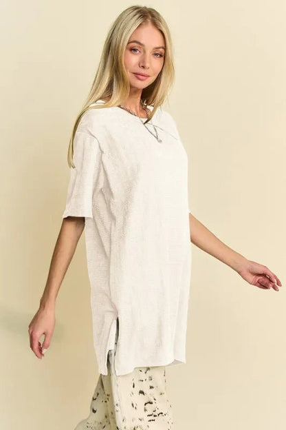 Davi & Dani Short Sleeve Side Slit T-Shirt with Pockets - Bitsy Gypsy Boutique