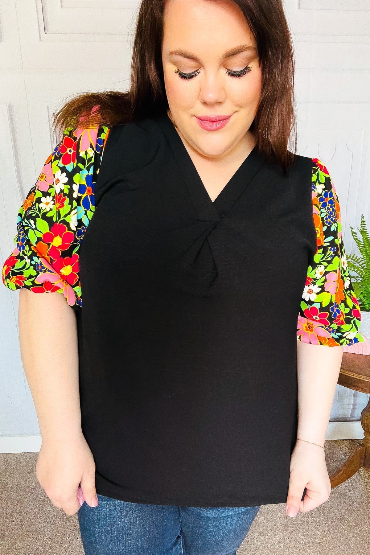 Eyes On You Black Floral Puff Sleeve V Neck Top - Bitsy Gypsy Boutique