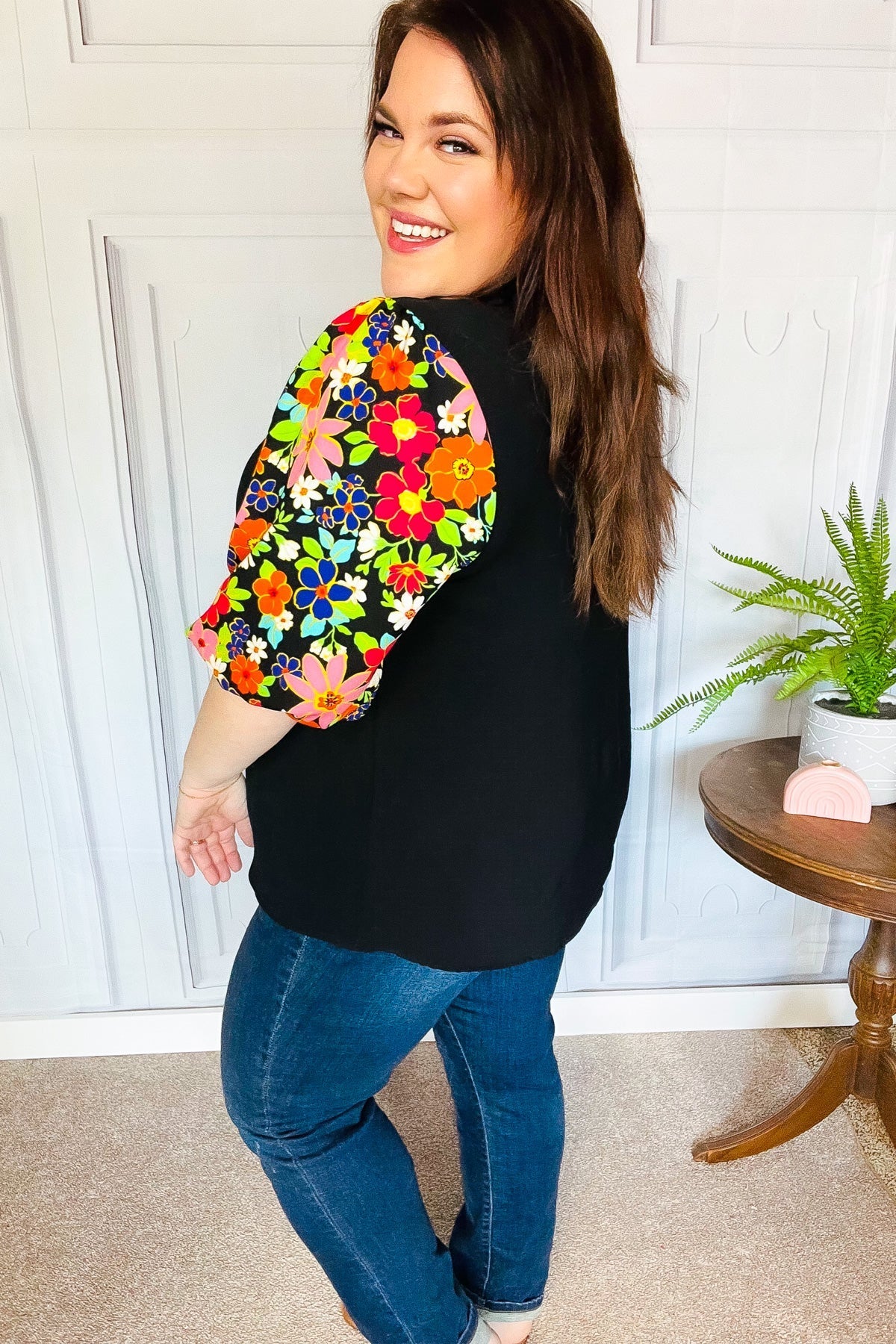 Eyes On You Black Floral Puff Sleeve V Neck Top - Bitsy Gypsy Boutique