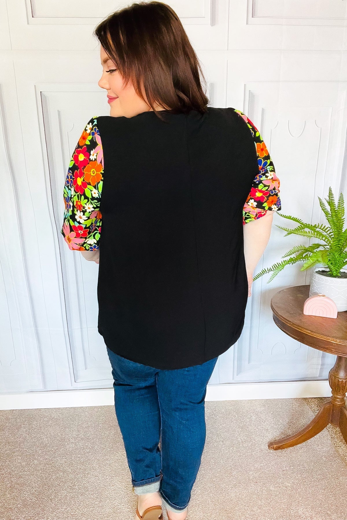 Eyes On You Black Floral Puff Sleeve V Neck Top - Bitsy Gypsy Boutique