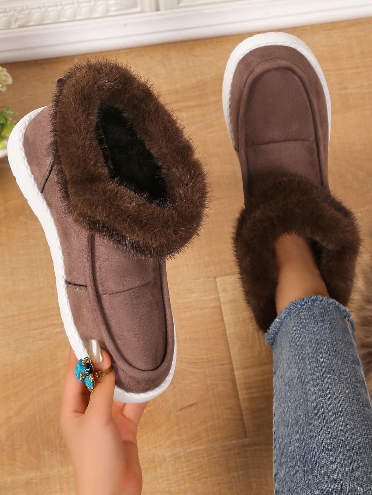 Faux Fur Suede Round Toe Sneakers - Bitsy Gypsy Boutique