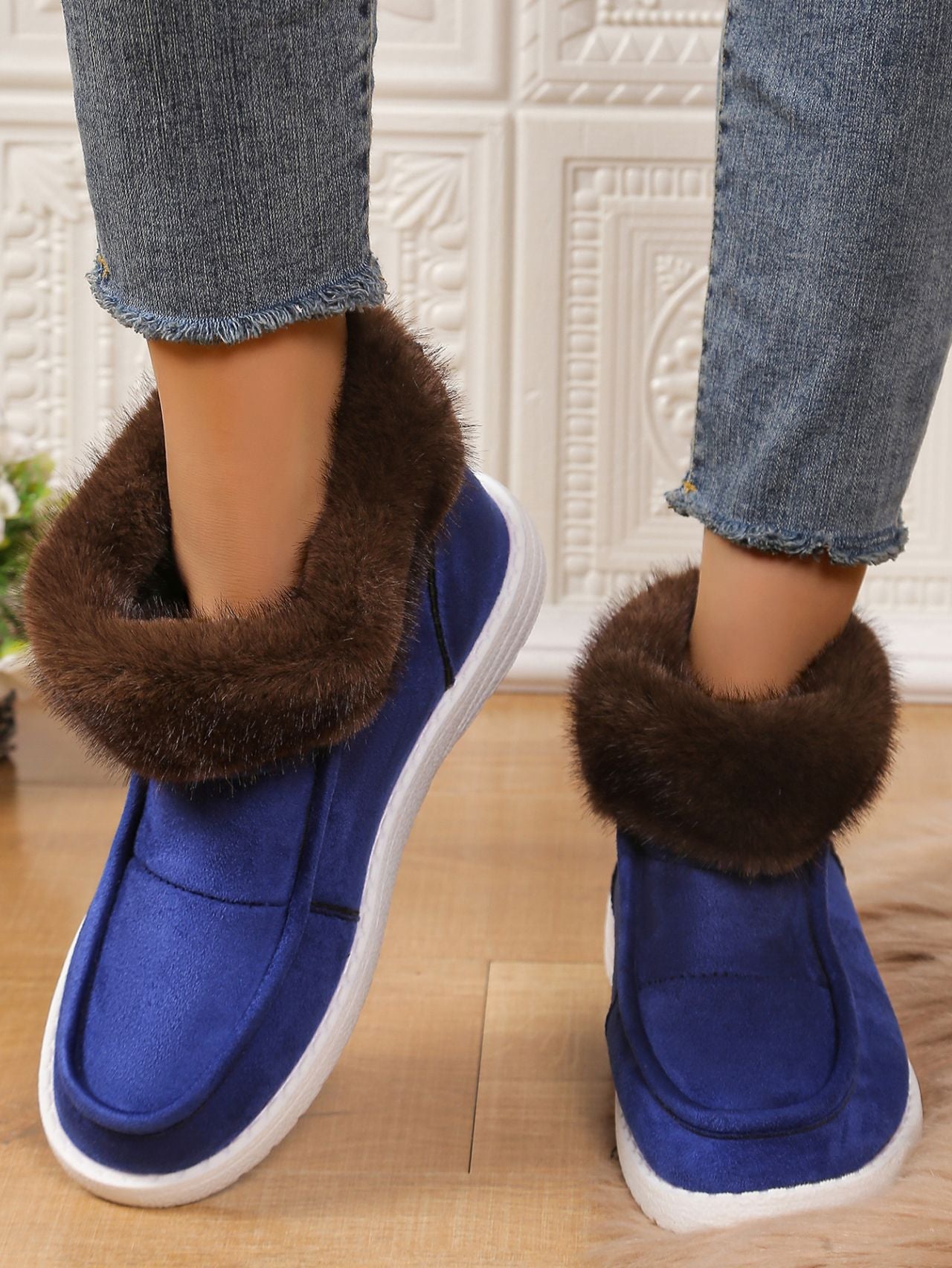 Faux Fur Suede Round Toe Sneakers - Bitsy Gypsy Boutique