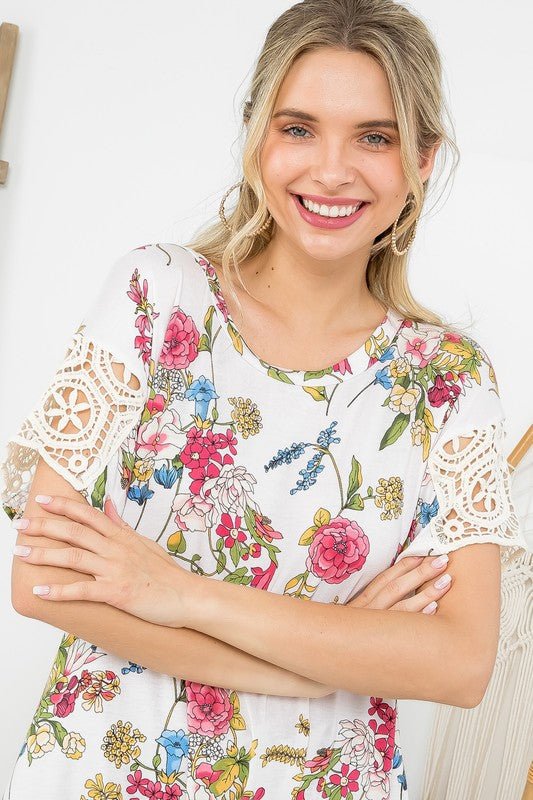 FLORAL BOXY TOP - Bitsy Gypsy Boutique