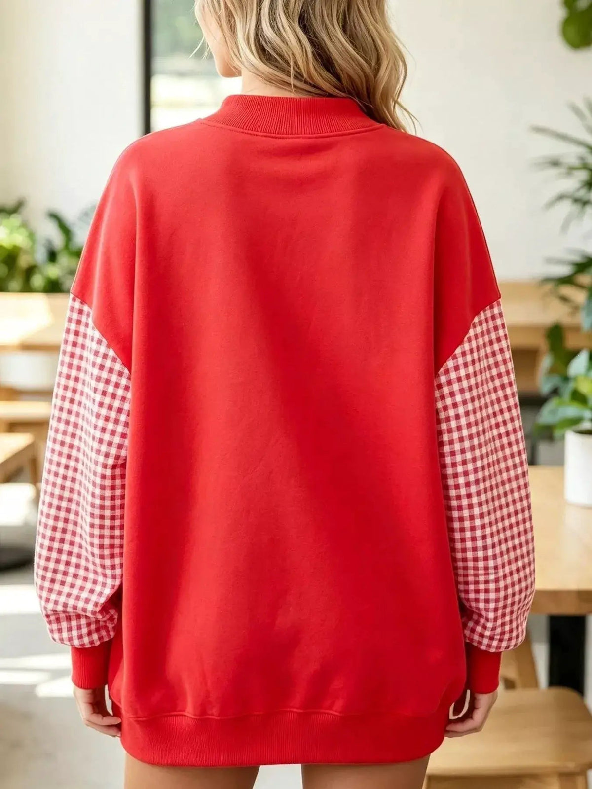 Gingham Sleeves Round Neck Sweatshirt - Bitsy Gypsy Boutique