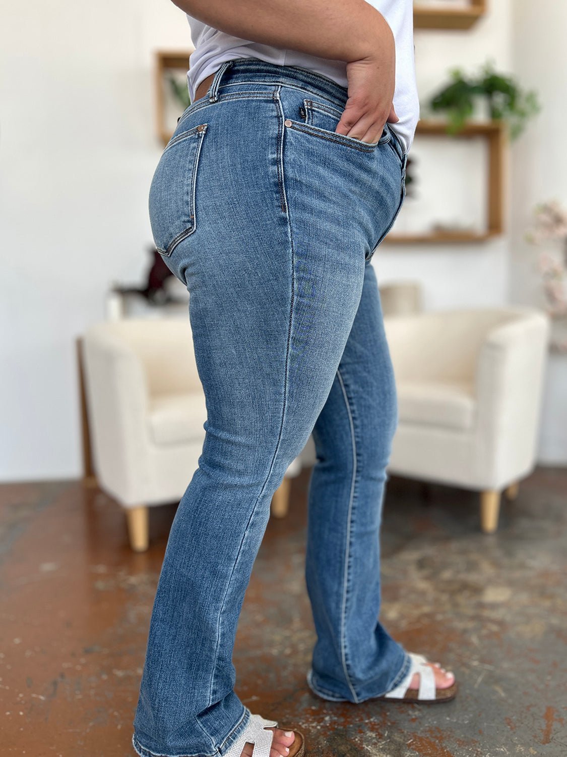 Judy Blue Full Size Mid - Rise Waist Straight Jeans - Bitsy Gypsy Boutique