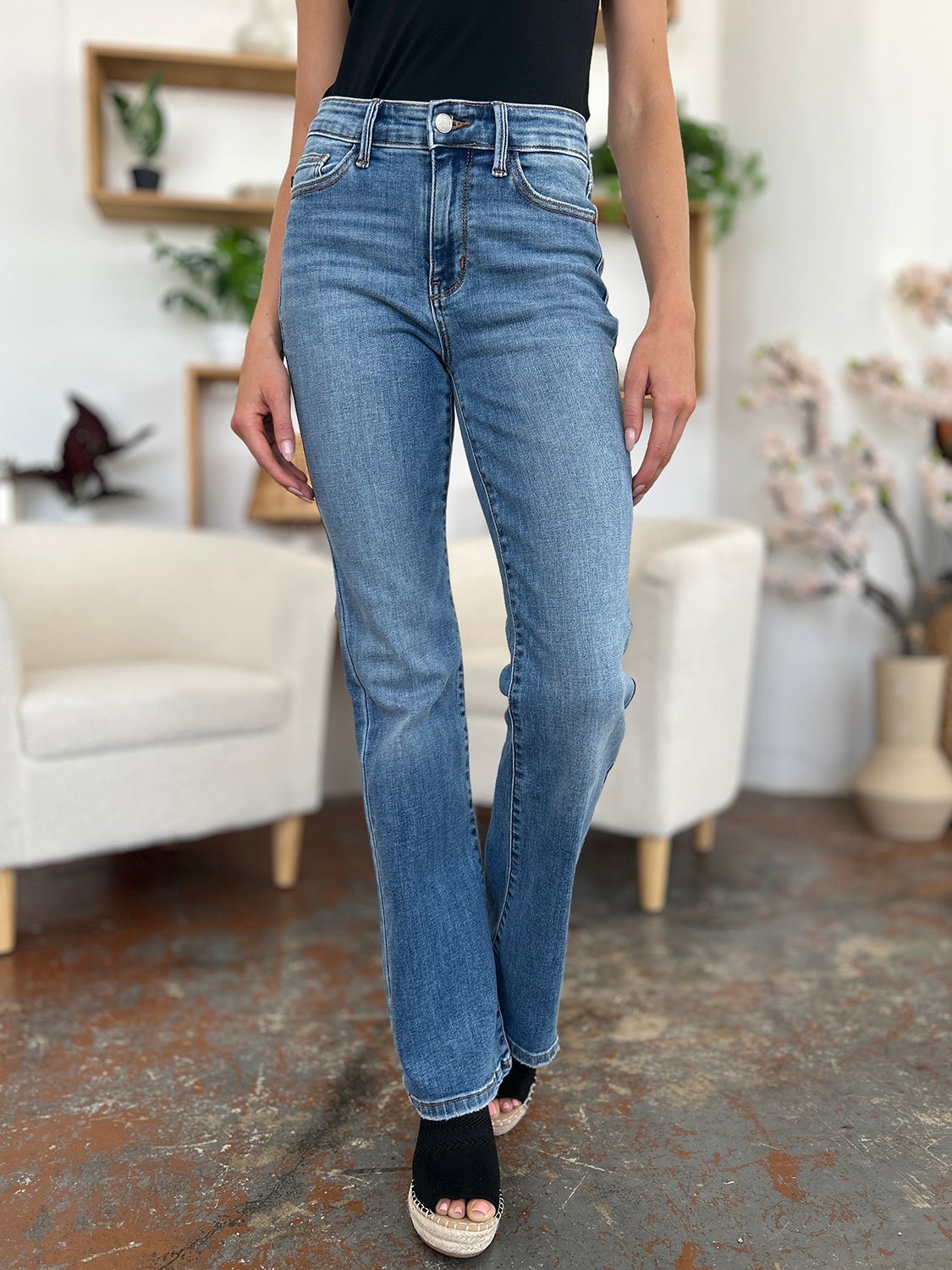 Judy Blue Full Size Mid - Rise Waist Straight Jeans - Bitsy Gypsy Boutique