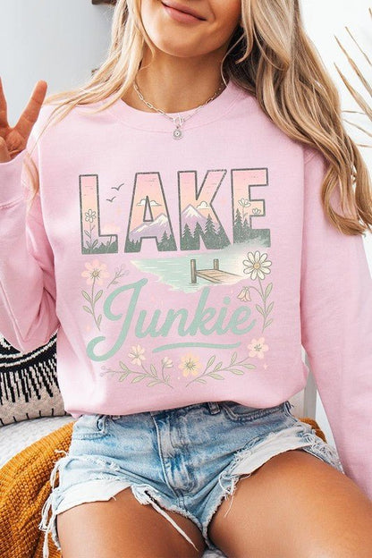 Lake Junkie Graphic Sweatshirt - Bitsy Gypsy Boutique
