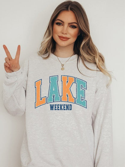 Lake Weekend CrewNeck Sweatshirt - Bitsy Gypsy Boutique