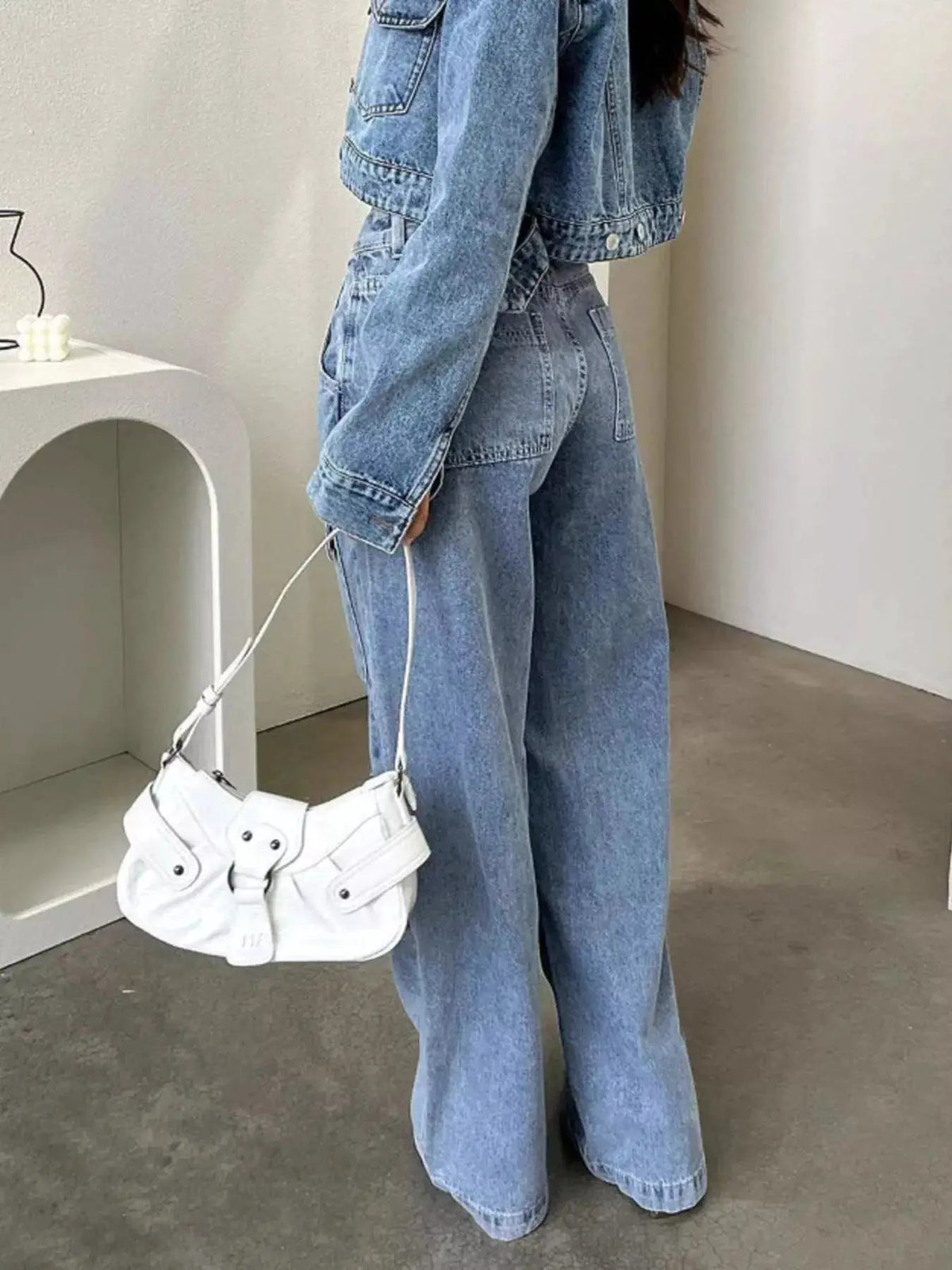 Light Wash High Waisted Wide Leg Cargo Jeans - Bitsy Gypsy Boutique