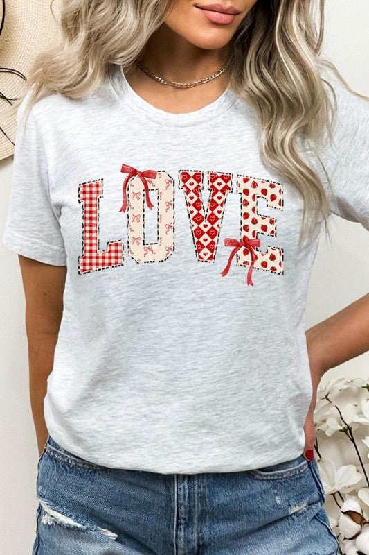 Love Pattern Valentine Graphic Tee - Bitsy Gypsy Boutique