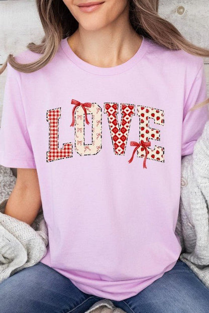 Love Pattern Valentine Graphic Tee - Bitsy Gypsy Boutique