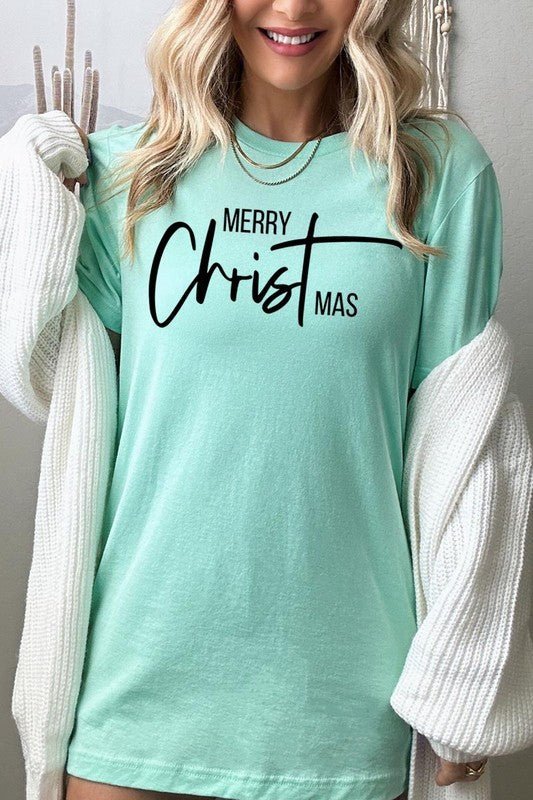 Merry Christmas Graphic Tee - Bitsy Gypsy Boutique