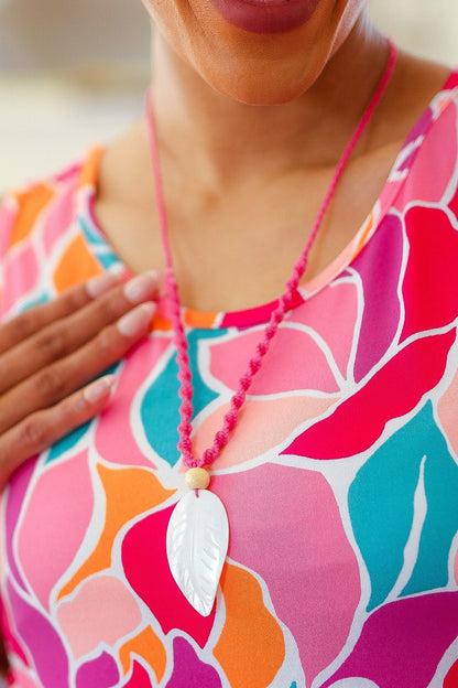 Pink Rope Iridescent Shell Feather Necklace - Bitsy Gypsy Boutique