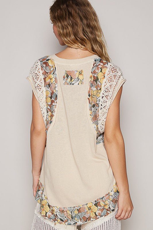 POL Floral Frayed Hem Crochet Cap Sleeve Top - Bitsy Gypsy Boutique