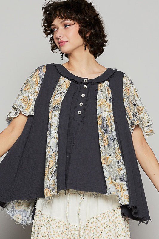 POL Frayed Hem Half Button Short Sleeve Printed Blouse - Bitsy Gypsy Boutique