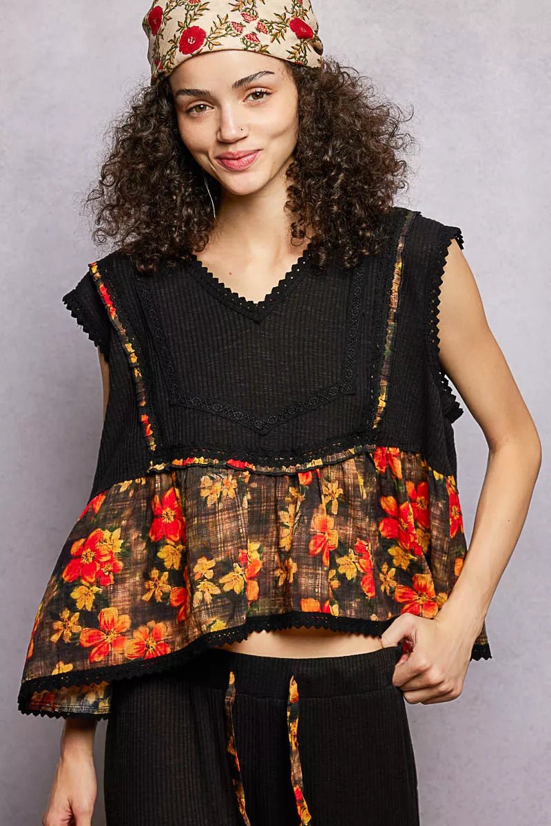 POL Lace Detail Floral Cropped Ruffled Top - Bitsy Gypsy Boutique