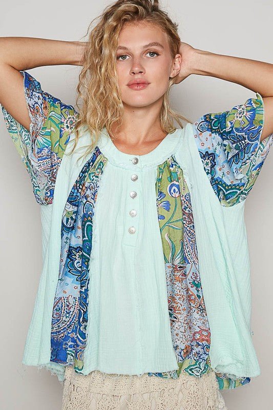 POL Printed Frayed Hem Half Button Short Sleeve Blouse - Bitsy Gypsy Boutique