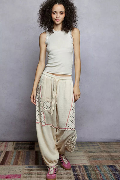 POL Round Neck Cropped Tank with Lace Trim - Bitsy Gypsy Boutique