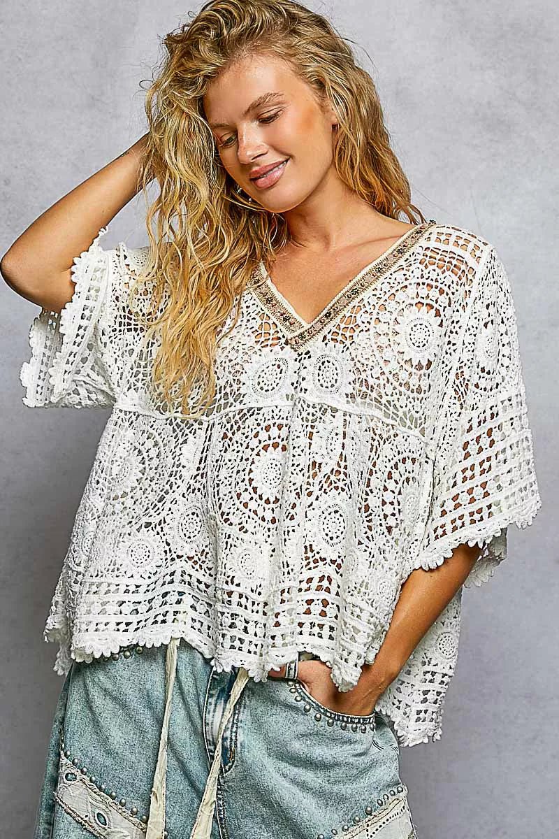 POL V - Neck Crochet Top with Scalloped Hem - Bitsy Gypsy Boutique