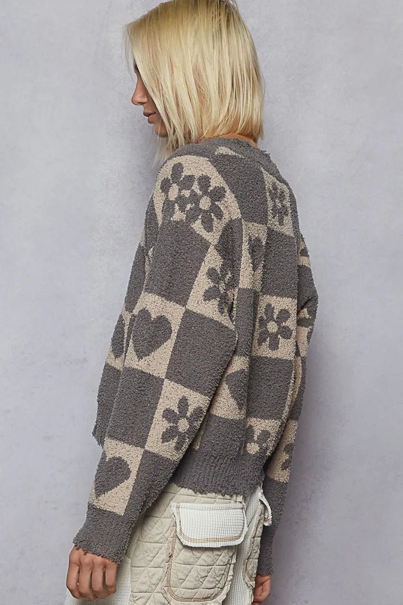 POL V - Neck Heart Pattern Checkered Sweater - Bitsy Gypsy Boutique